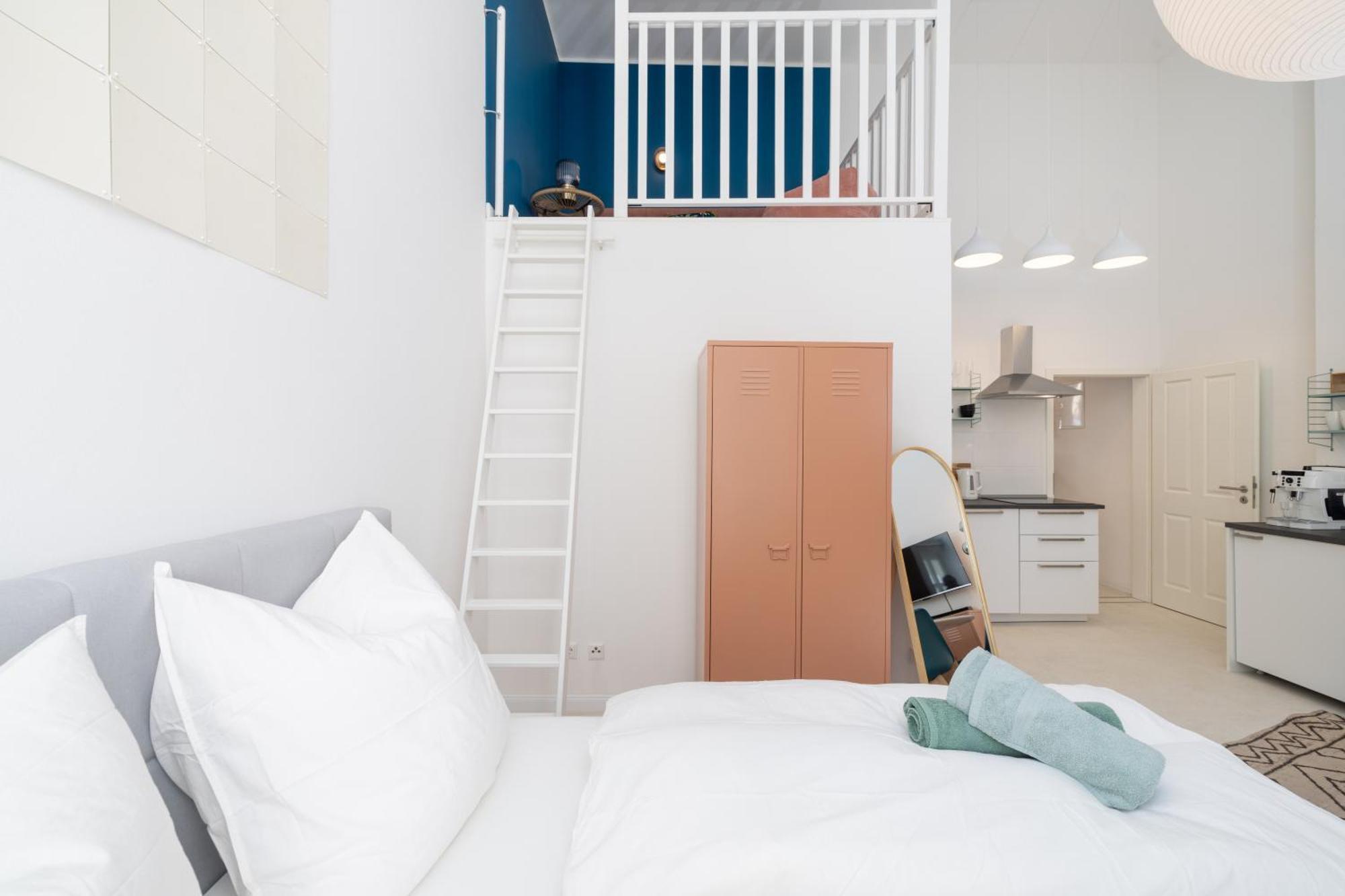 Great 2-Room Loft With 2 Bathrooms And 2 Kitchen Berlin Exterior foto